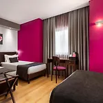 Luena Hotel 3*